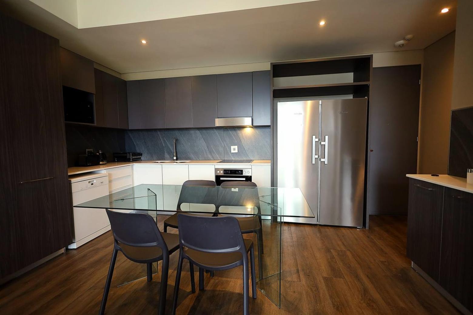 Menlyn Maine Luxury Rentals Pretoria Exterior photo